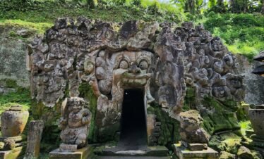 A captivating view of the ancient Elephant Cave entrance in Ubud, Bali, Indonesia.
